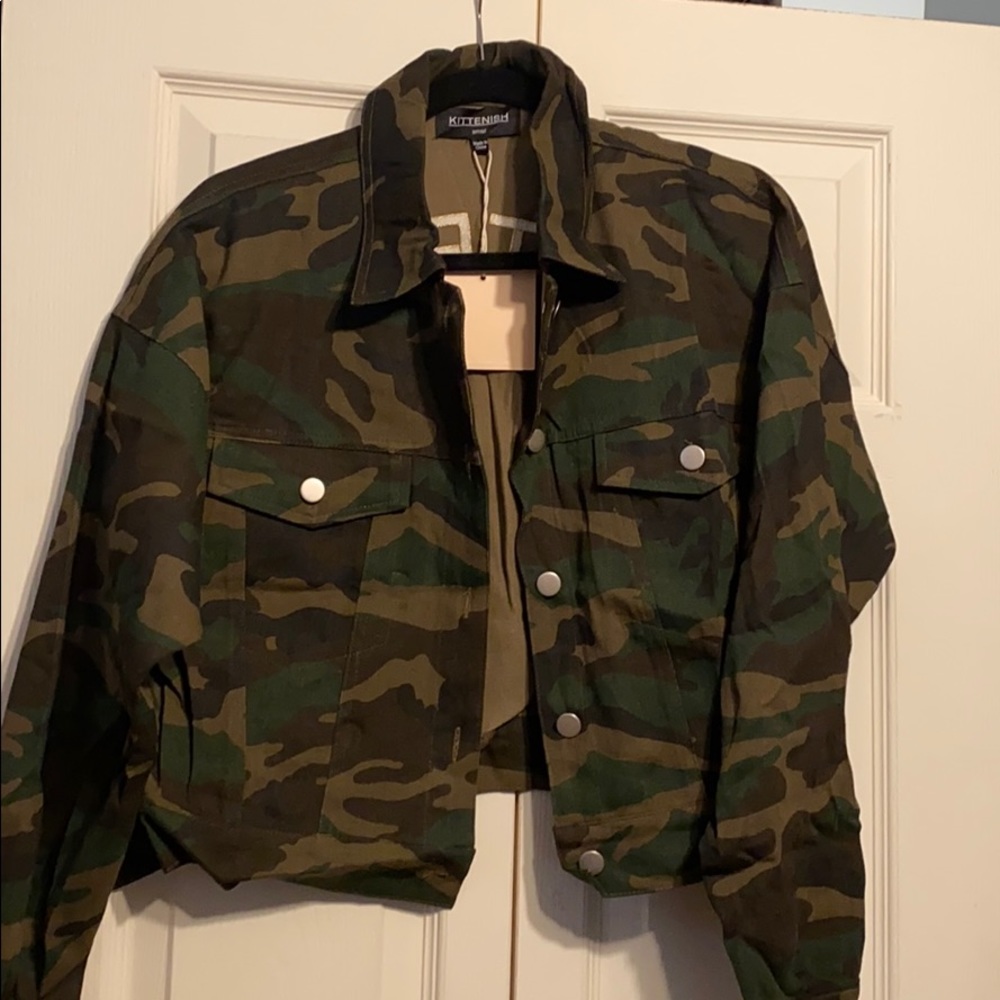 Brand new with tags Kittenish camo  jacket